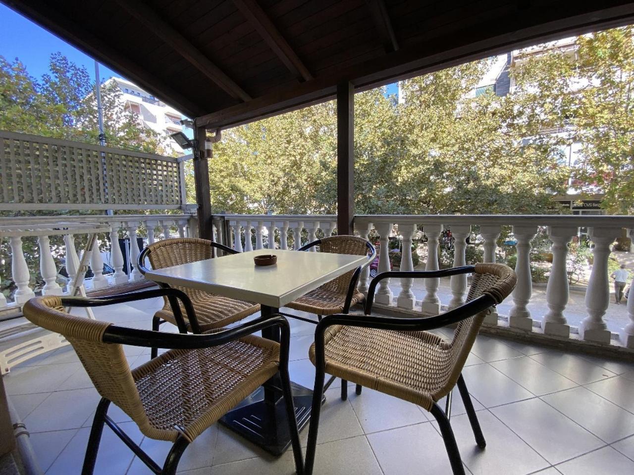 Hotel Martini Vlore Ngoại thất bức ảnh
