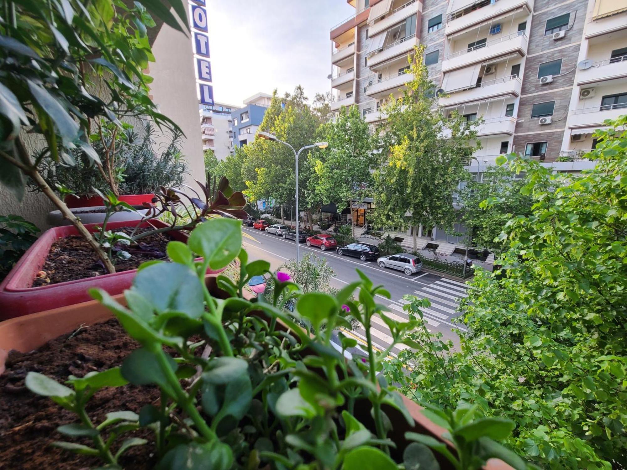 Hotel Martini Vlore Ngoại thất bức ảnh