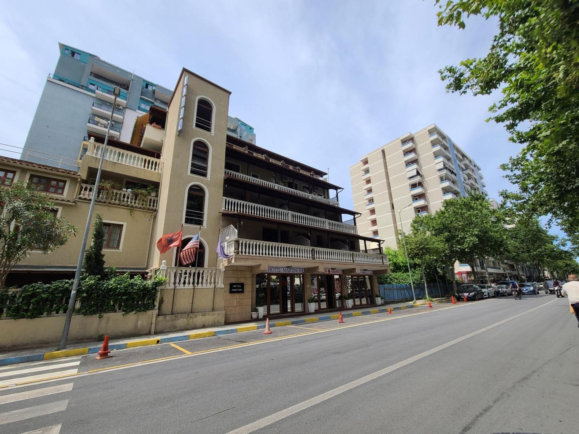 Hotel Martini Vlore Ngoại thất bức ảnh