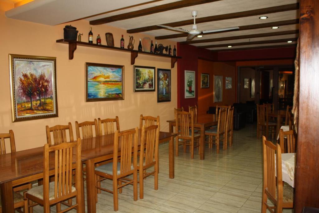 Hotel Martini Vlore Ngoại thất bức ảnh