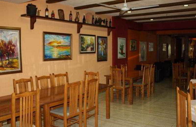 Hotel Martini Vlore Ngoại thất bức ảnh
